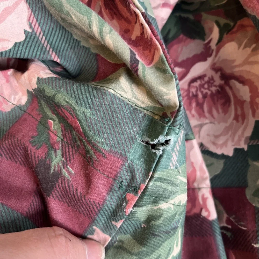 Vintage 90s Handmade Floral Pillow Cases Green Pink Roses Heavyweight King Size